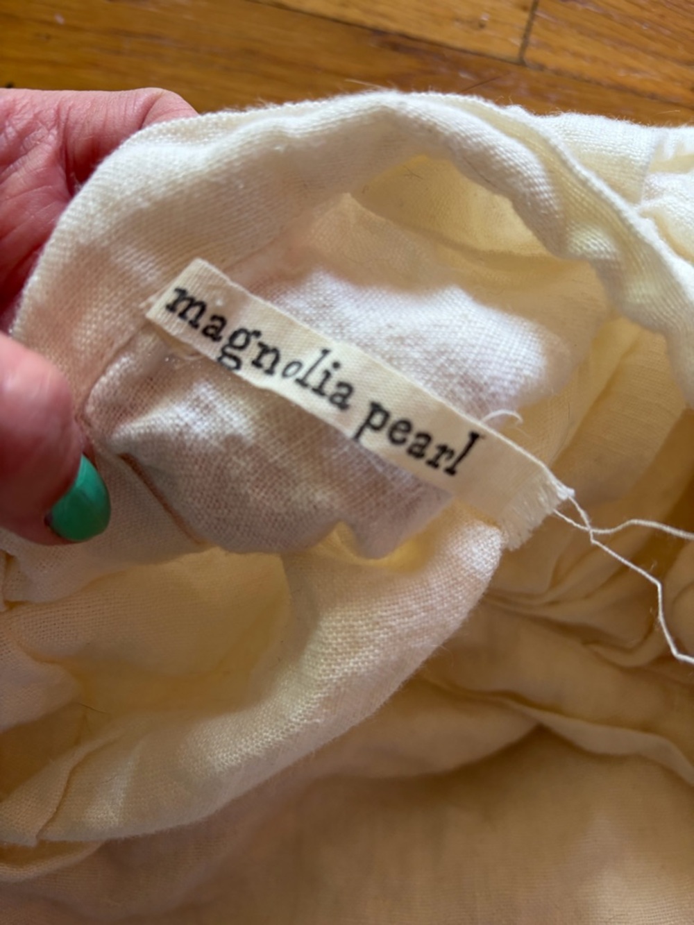 Magnolia Pearl Cream Gauzy pants with Brand Tag